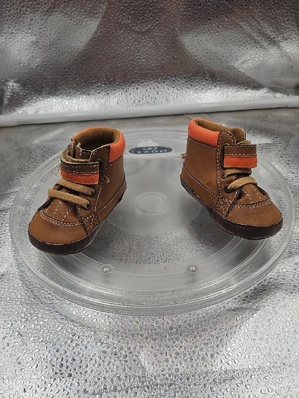 Tan And Brown Izod Shoes Size 2 - Picture 6 of 9
